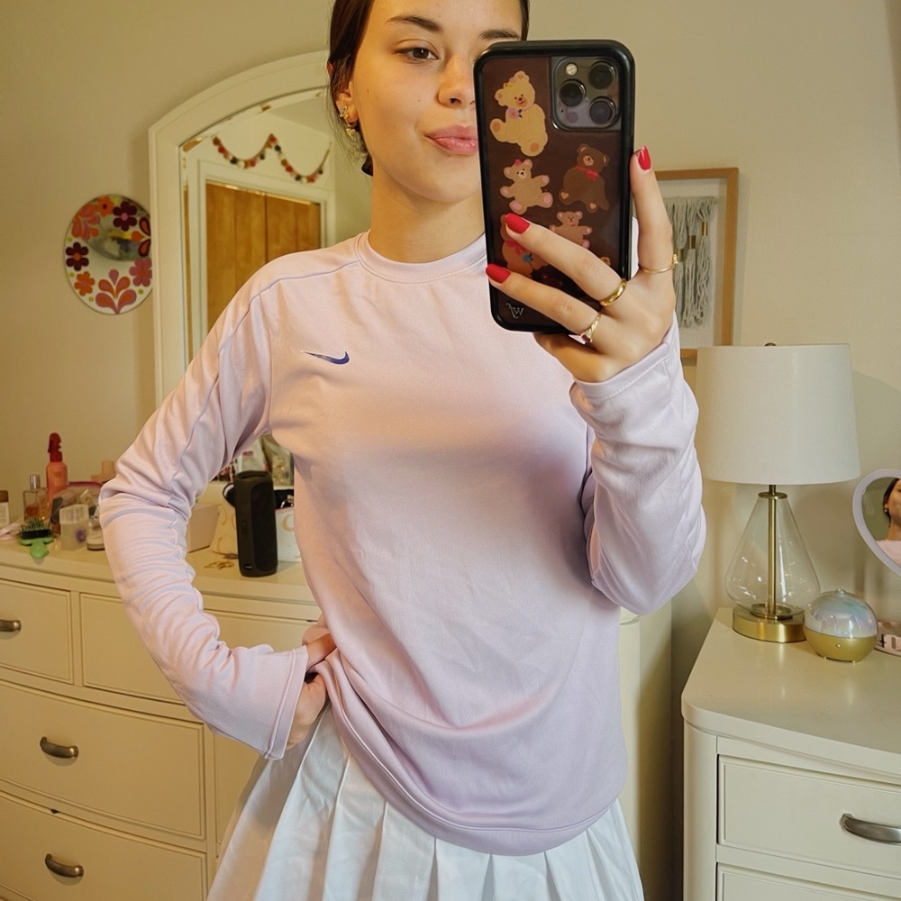 Nike Long Sleeve With Graphic